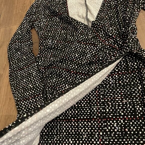 Clearance Sales!!! Gap Black dot Wrap Women's Dress (Size XS) - Picture 9 of 11